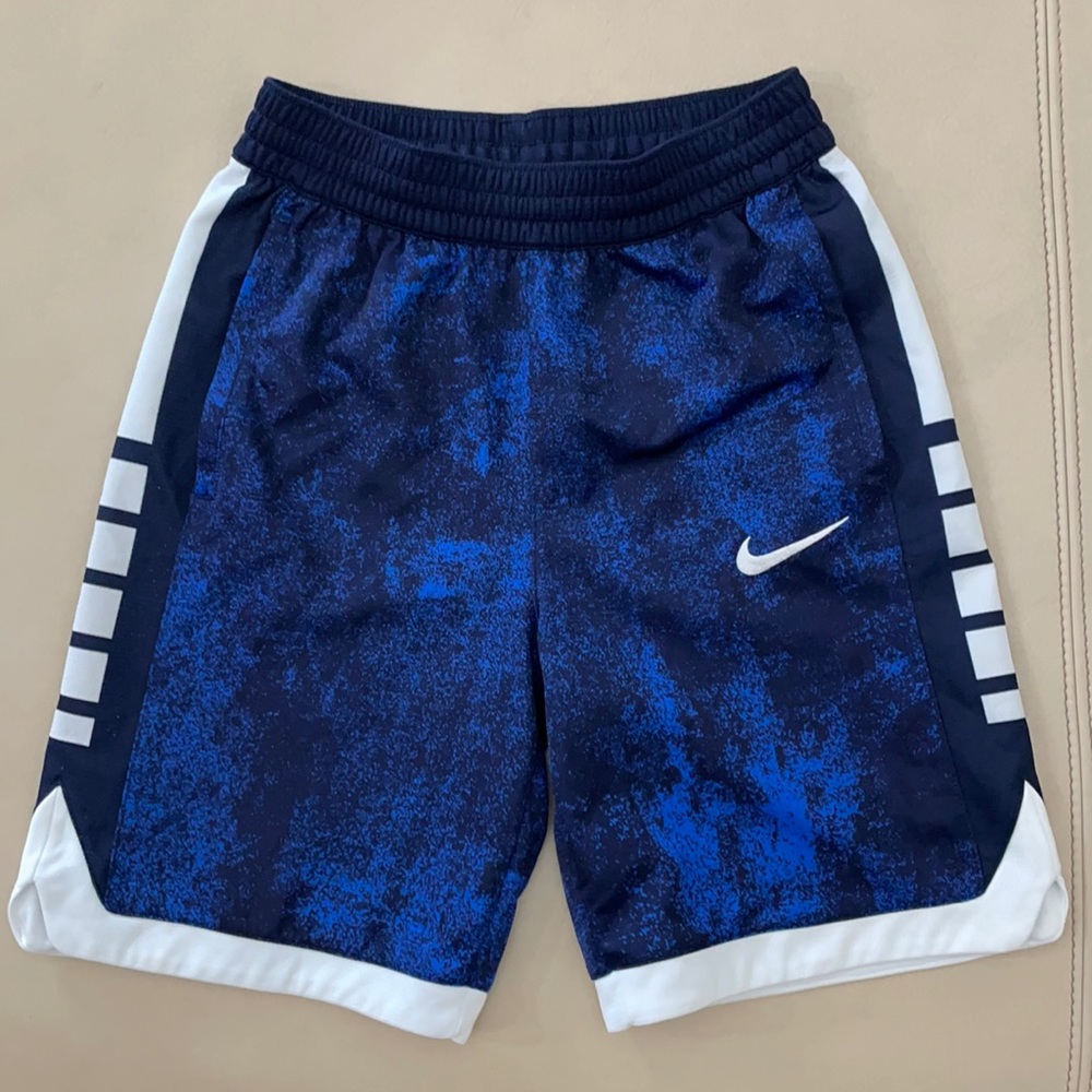 Youth L Dri-Fit Basketball Shorts
